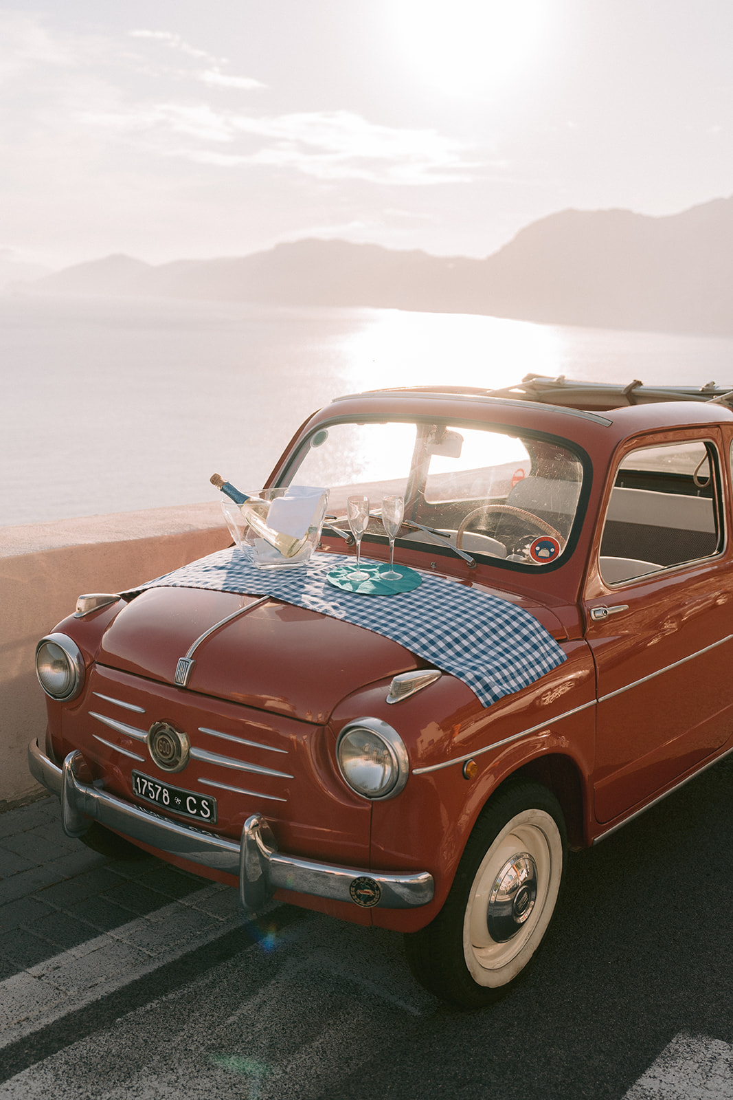 romantic surprise proposal picnic in Positano