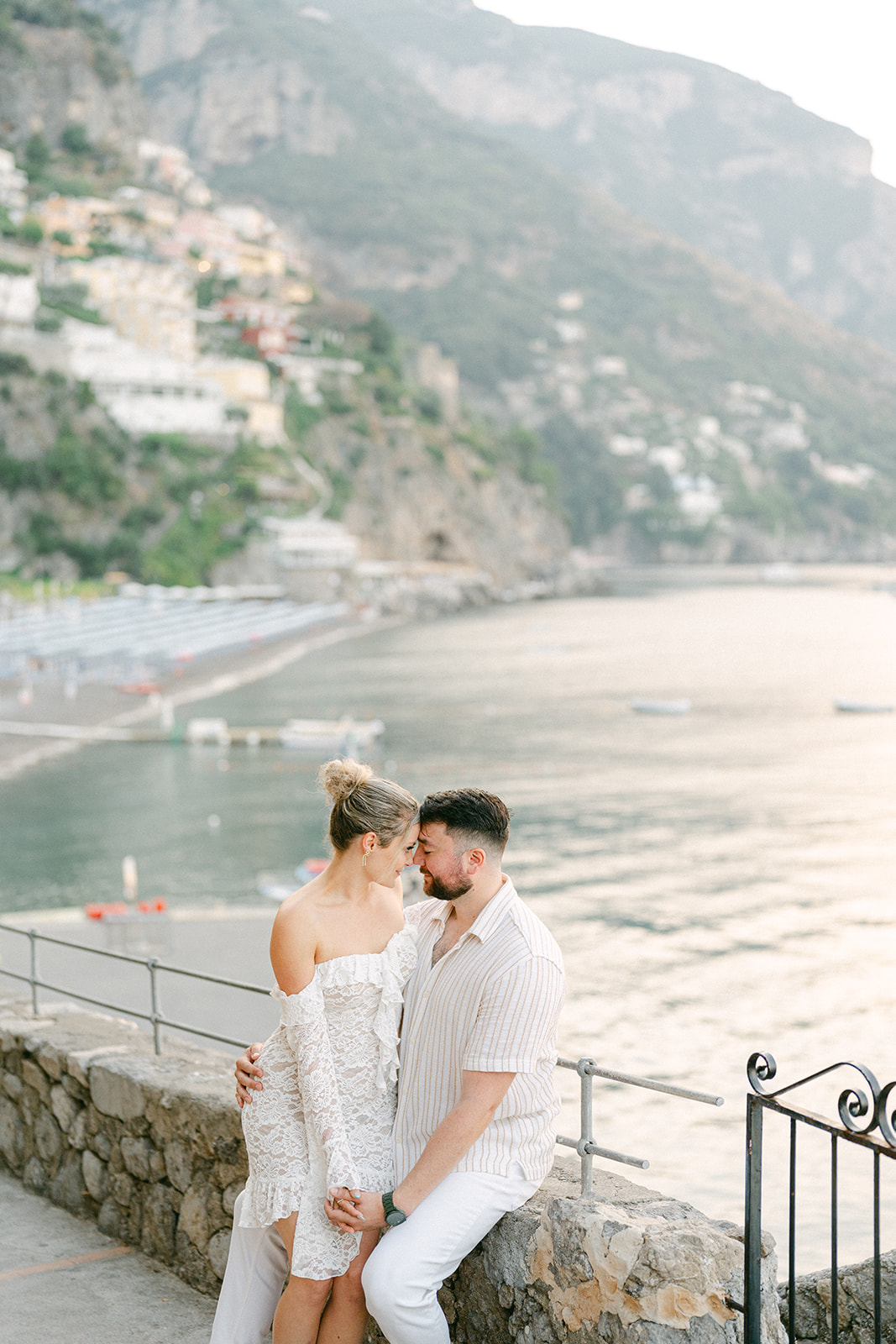romantic engagement photo in Italy during the usmmet
