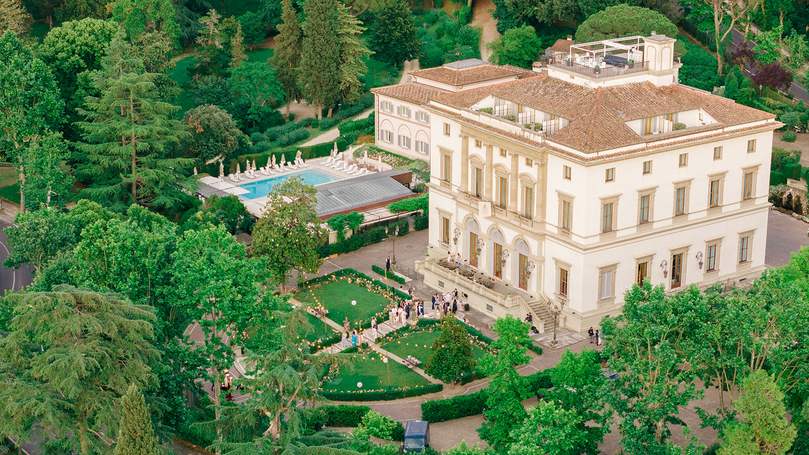 Villa Cora, a gorgeous villa in Tuscany, Florence 