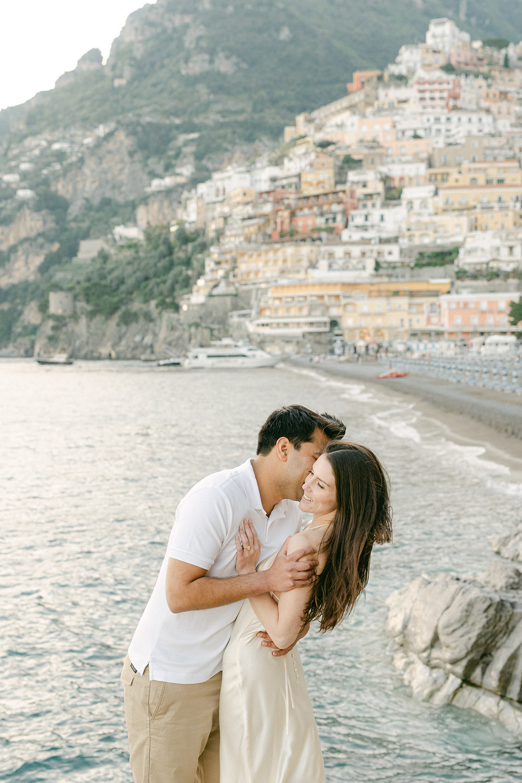 intimate engagement photoshoot in Italy
