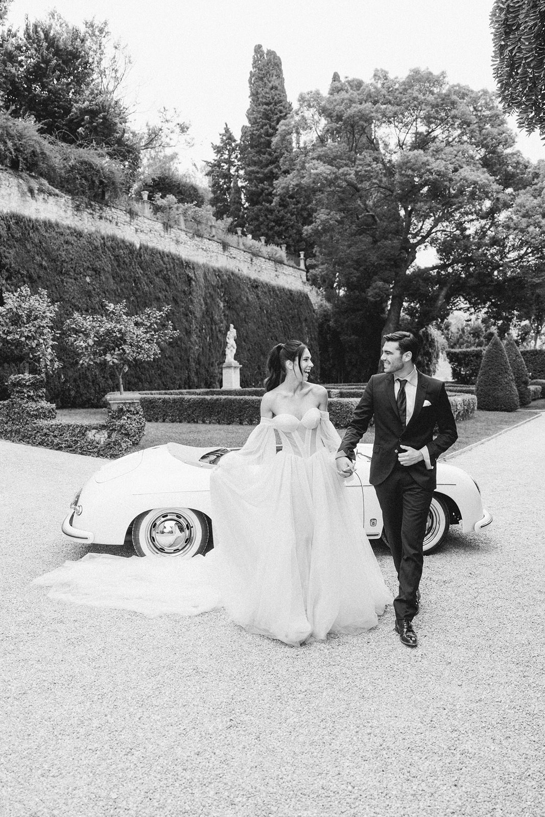 Timeless Wedding photo of Bride and groom in Lake Como