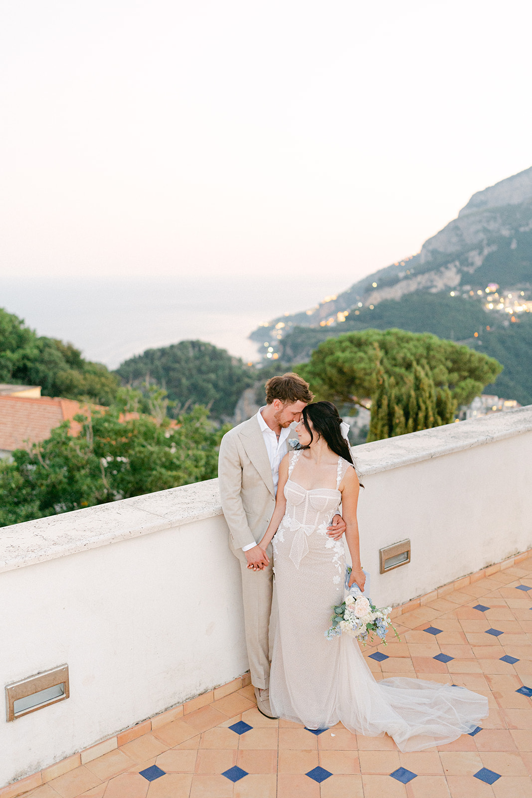 romantic wedding photo of bride and groom