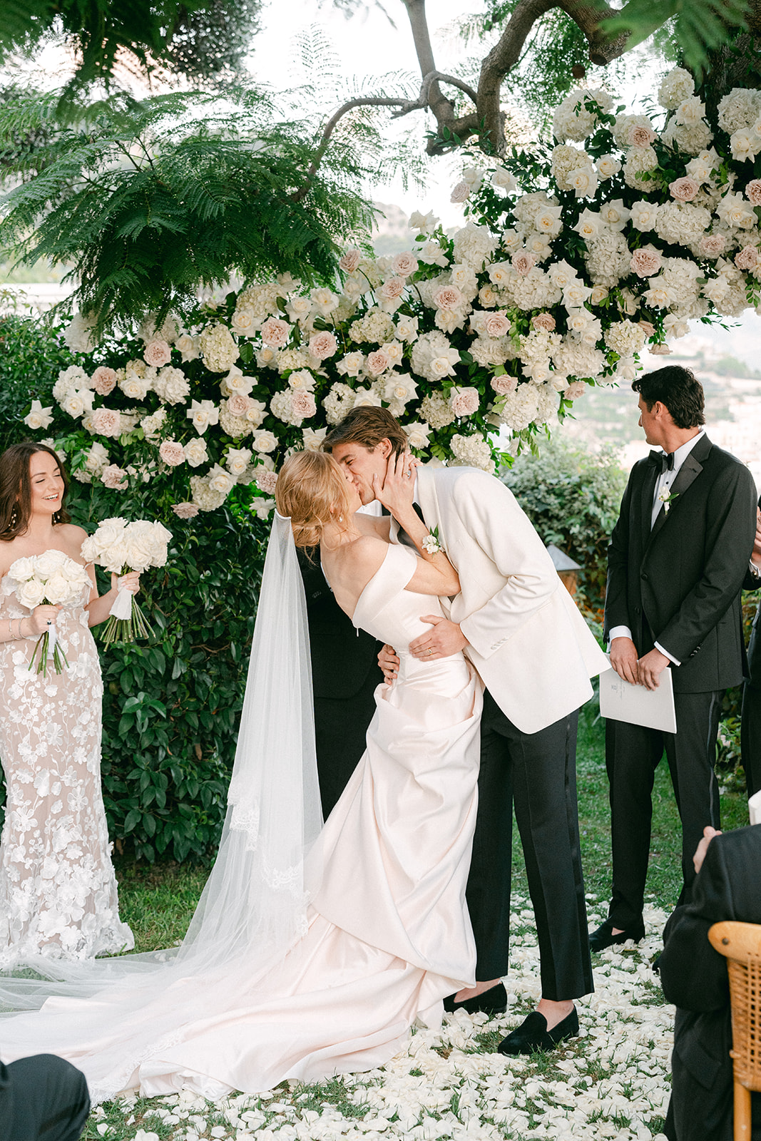 Andrea Gallucci - Destination Wedding Photographer- Amalfi Coast Positano Santorini Barcellona Rome Ravello Paris New York Andrea Gallucci - Destination Wedding Photographer- Amalfi Coast Positano Santorini Barcellona Rome Ravello Paris New York