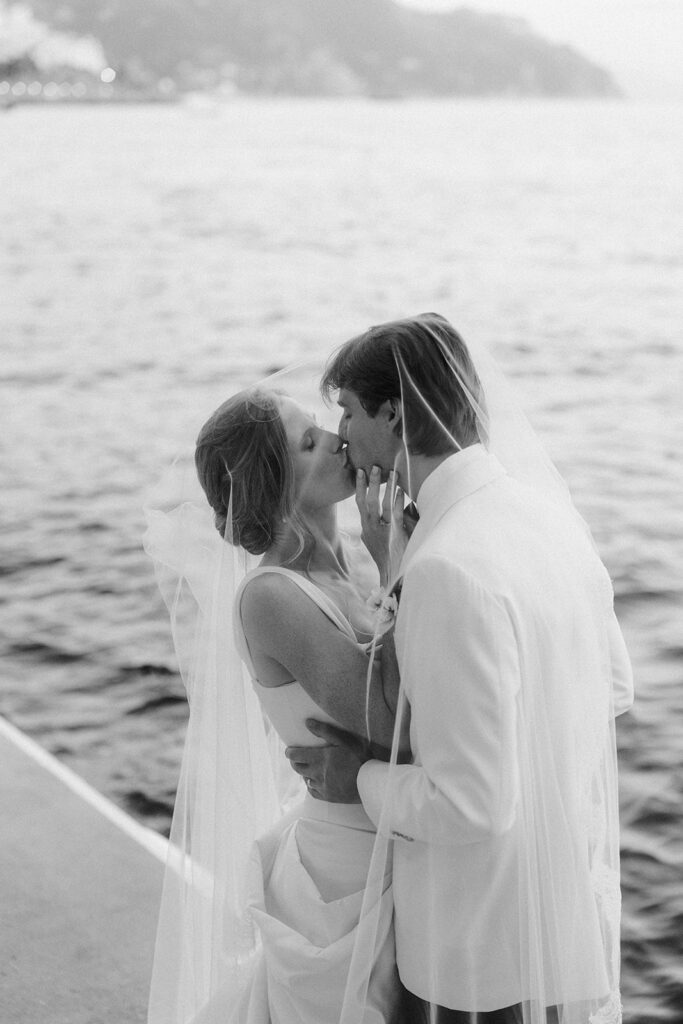 Andrea Gallucci - Destination Wedding Photographer- Amalfi Coast Positano Santorini Barcellona Rome Ravello Paris New York black and white wedding photos