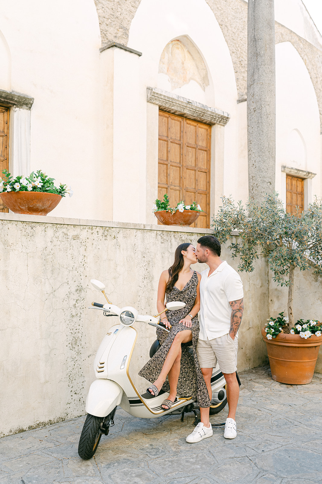 Andrea Gallucci - Destination Wedding Photographer- Amalfi Coast Positano Santorini Barcellona Rome Ravello Paris New York