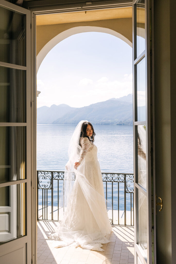 Andrea Gallucci - Destination Wedding Photographer- Amalfi Coast Positano Santorini Barcellona Rome Ravello Paris New York