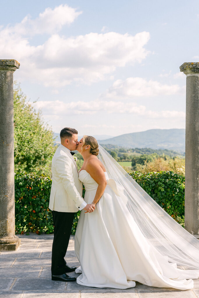 Andrea Gallucci - Destination Wedding Photographer- Amalfi Coast Positano Santorini Barcellona Rome Ravello Paris New York